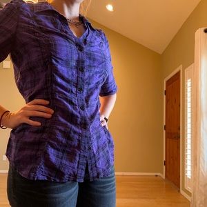 EXPRESS Purple and Black Ruched Button Up Shirt